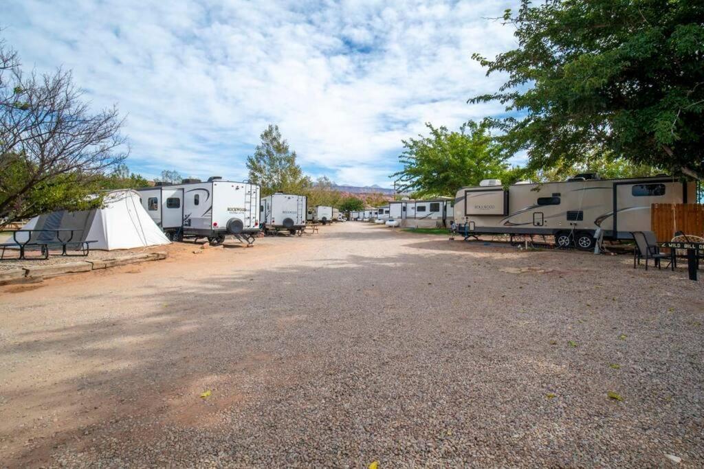 Moab Rv Resort Basic Cabin #3 - Okbc-C3 ภายนอก รูปภาพ